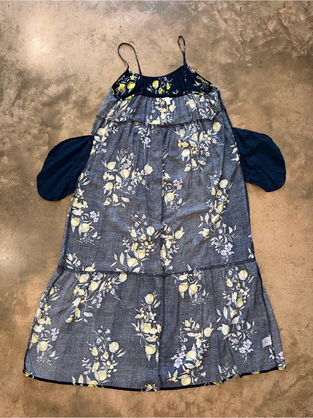 Time and Tru Navy Lemon Floral Adjustable Strap Midi Dress L Rayon - Picture 9 of 12
